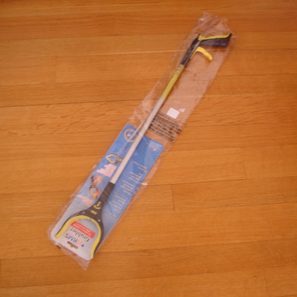 RMS 32" NWT Grabber w/ Ergonomic Handle, Lightweight Aluminum, Rubberized Jaw